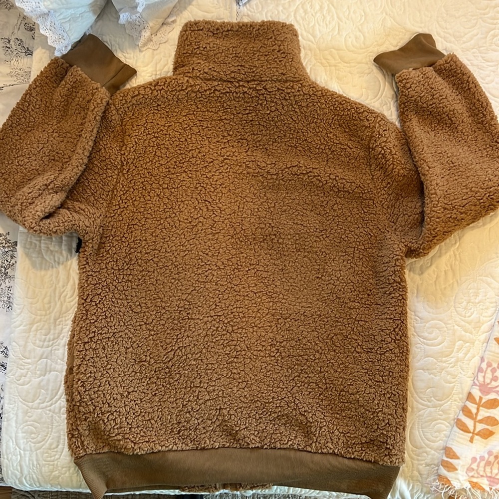 Full Zipper Puffer Fleece Jacket w/pockets - Picture 4 of 5